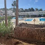 Poolview Ground Floor Lejlighed *